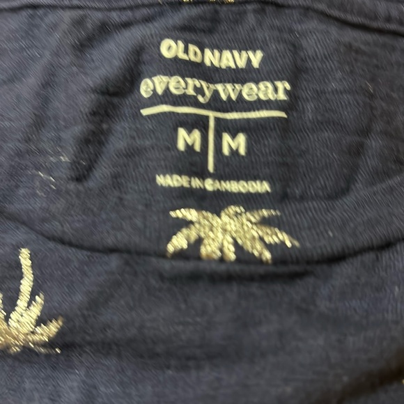 Old navy blue short sleeve shirt with silver foil palm trees size medium - Picture 3 of 3
